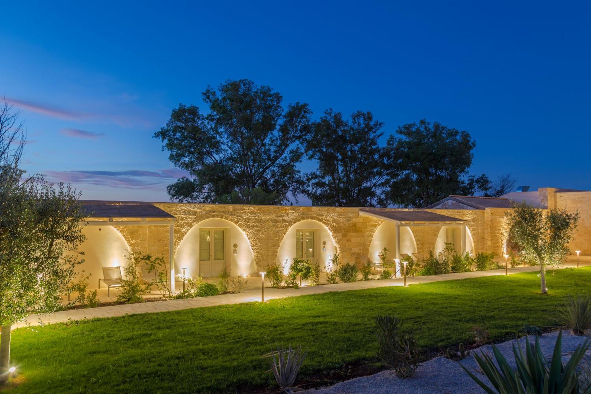 Masseria Donna Menga - The Leading Hotels Of The World Торре-Лапілло Екстер'єр фото