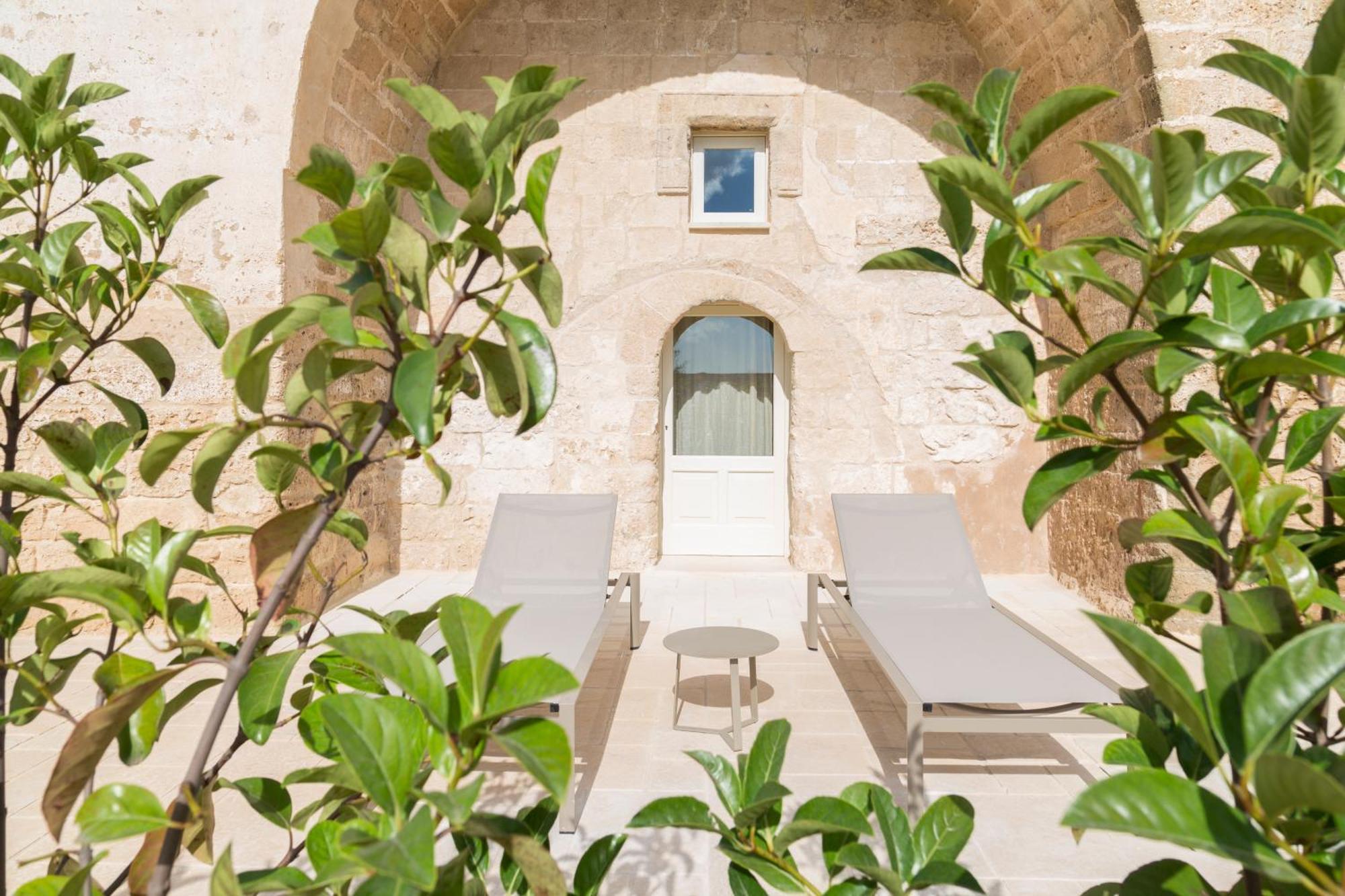 Masseria Donna Menga - The Leading Hotels Of The World Торре-Лапілло Екстер'єр фото